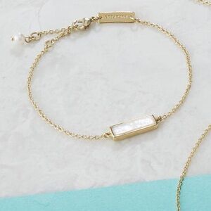 Pura Vida Mother of Pearl Stone Bracelet